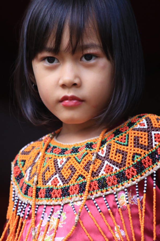Rantepao, bienvenu en pays Toraja, ici on fait dans la boucherie et la charpente.